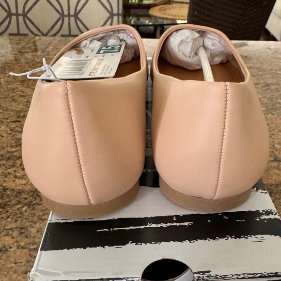 NWT and Box Dolce Vita Malanie Ladies Ballet Flats Blush Size 7.5 - Picture 6 of 14